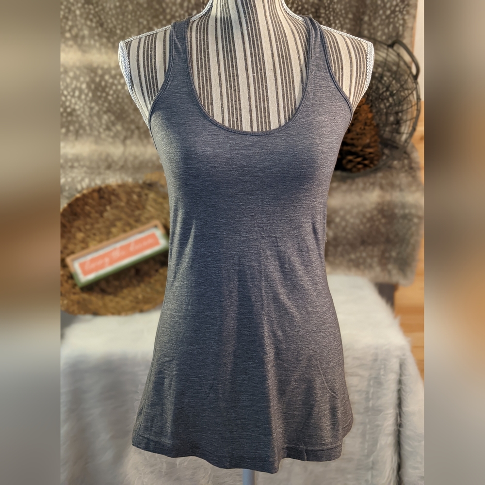 Lululemon heather gray yoga top